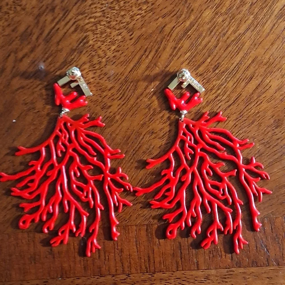 Fendi Vibrant Red Coral Earrings - Picture 4 of 5